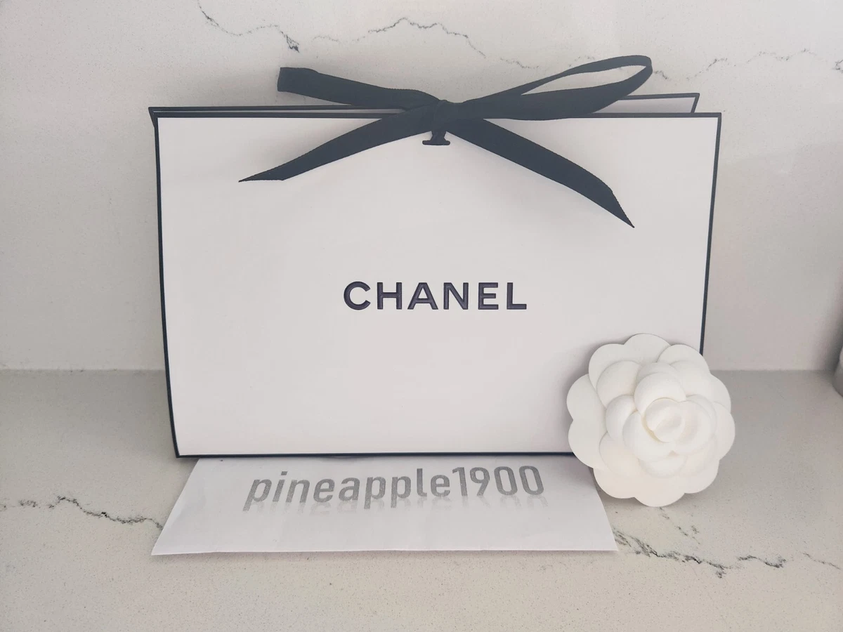 NEW Chanel Shopping Bag Camellia Flower Chanel Tissue Paper Small Black