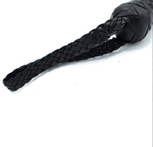 Genuine Kangaroo Black Leather Bullwhip 04 to 12 Feet Long 16 Plaits Heavy Duty - Picture 7 of 12