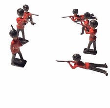 Vintage Lead British Red Coat Toy Soldiers English 2.25 inches Set Of Seven