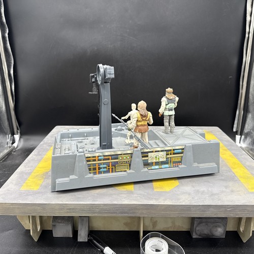 Vintage STAR WARS Jabba Dungeon Playset Base & Crane 1983 Sears Exclusive GRAY - Picture 4 of 8