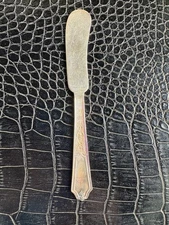 Rogers Bros 1847 Flatware Ancestral Silverplate Flat Handle Butter Spreader 1924