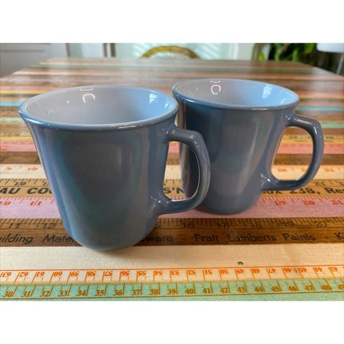 VINTAGE Lot Of 2 PYREX Coffee Cup MUGS Slate Blue D Handle Milk Glass Pair 2