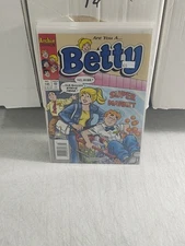 Betty #145 (ARCHIE COMICS Publications, Inc. May 2005) Newsstand 