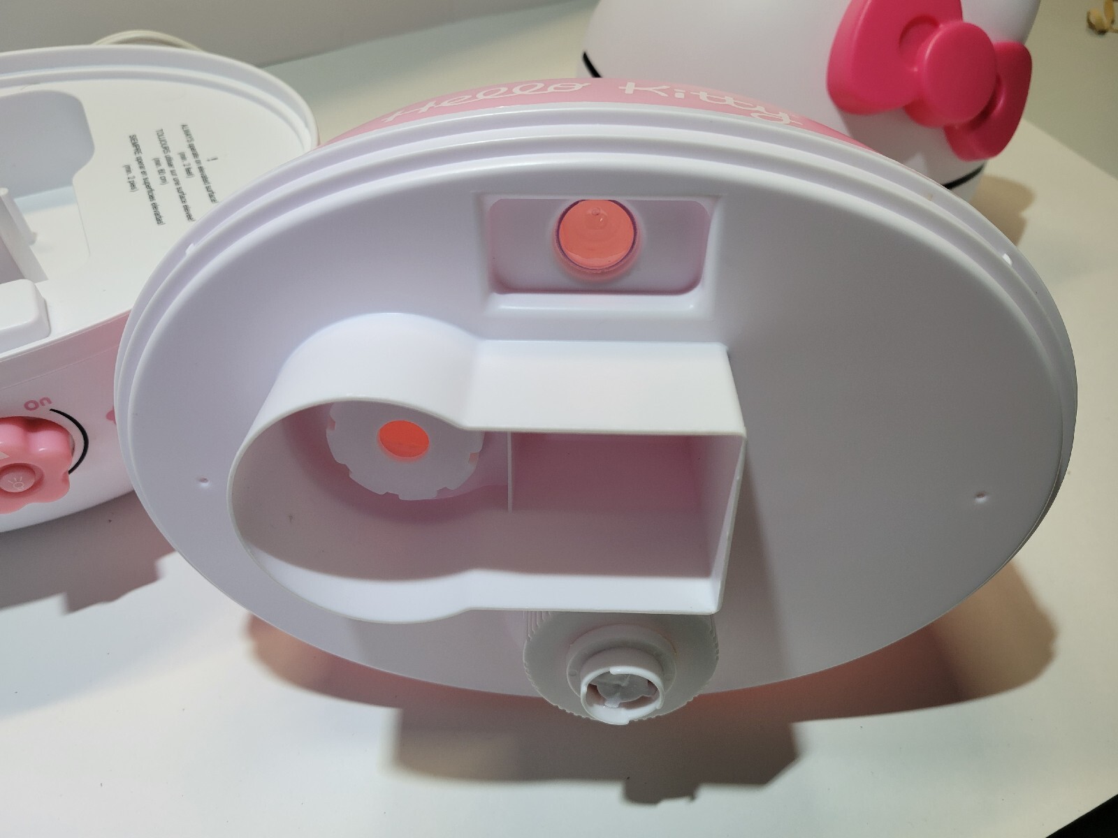 Hello Kitty Humidifier Crane Ultrasonic Cool Mist One Gallon Adjustable Flow