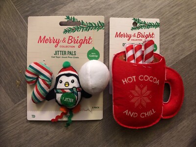 4 Merry & Bright JITTER PALS Cat Toys Catnip Penguin Crinkle Candy Cane Ball ++