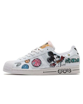 adidas disney superstar