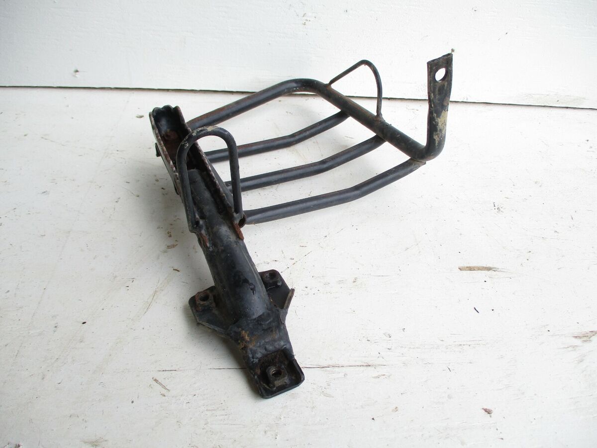 1990-2011 Kawasaki KLF 220 250 Bayou used Right Foot Peg