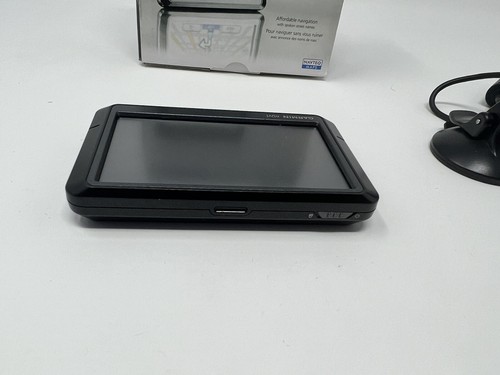 Garmin Nuvi 255W Bundle GPS Navigation Maps Directions - Picture 8 of 13