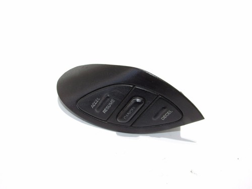 Chrysler Voyager III Lenkradschalter Steering Wheel Speed Buttons 4685544