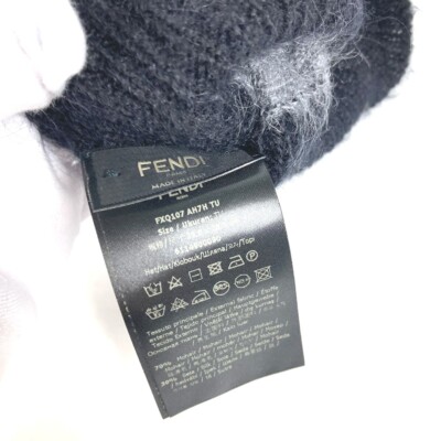 FENDI FXQ107 beanie hat knit hat knit cap border Black/White  display picture 3