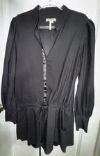 BCBGeneration Black Long Sleeve Button-Down Shorts Jumper Romper Classic Size 12