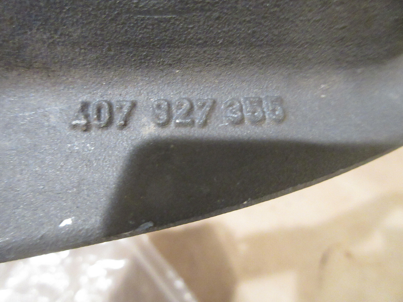 Lamborghini Gallardo Spyder Convertible Hook / Closure Plate P/N 407827355