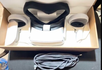 Meta Oculus Quest 2 128GB Standalone VR Headset - White