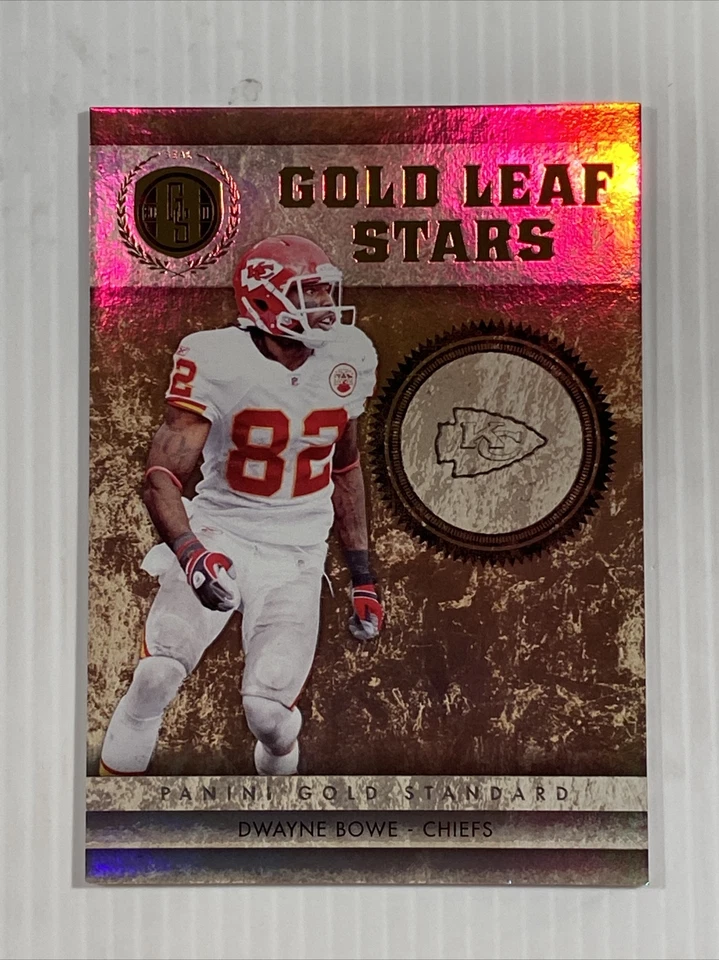 2011 Panini Gold Standard Gold Leaf Stars #14 Dwayne Bowe 139/299 - Image 2 of 4