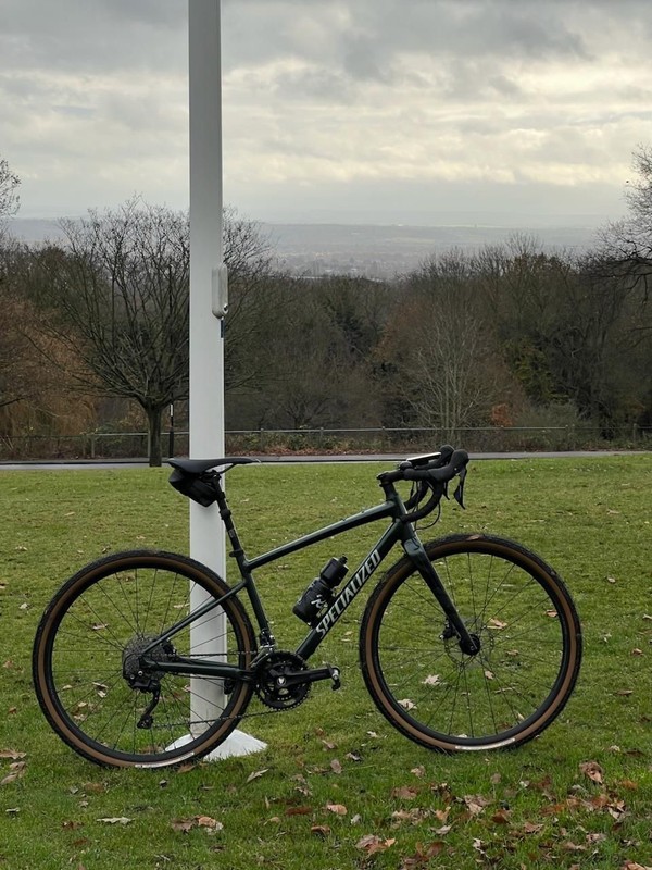 Specialized Diverge E5 Elite 2021 gravel bike, 52, low mileage, great condition
