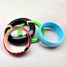 Vintage Acrylic Bangle Bracelets Lot Colorful Plastic Stackable 4 Pcs