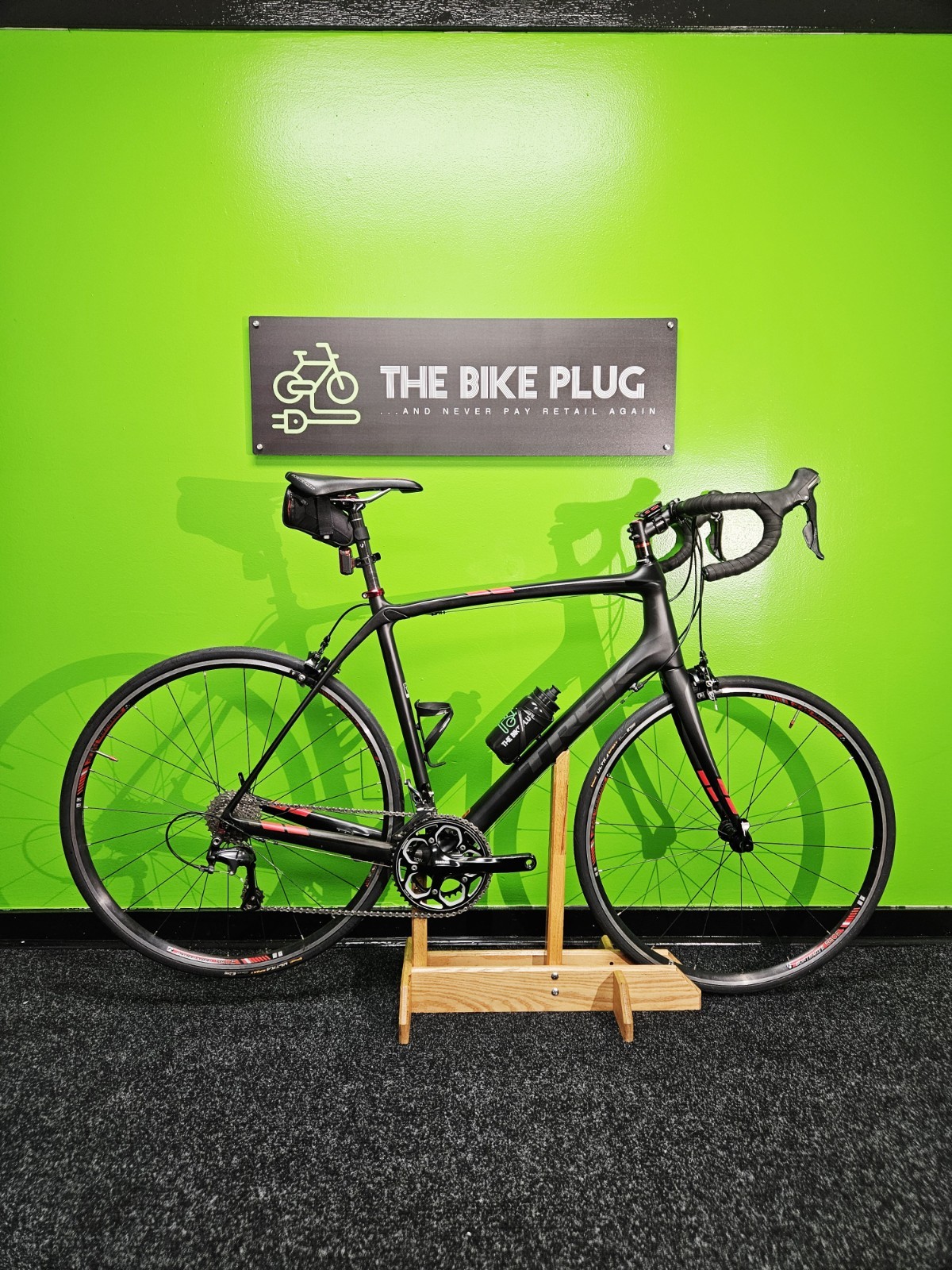 2015 Trek Domane 4.5 Carbon Endurance Road Bike Size 60cm XXL