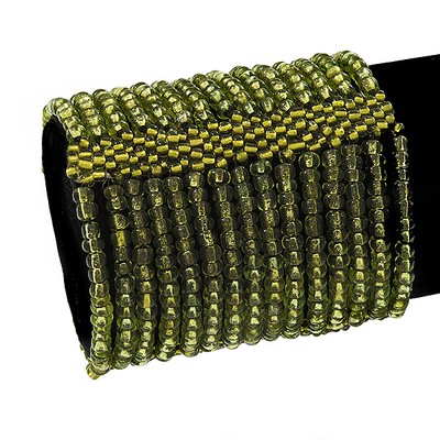 Breites olivgrünes Flexarmband mit Glasperlen - bis 19 cm Handgelenk