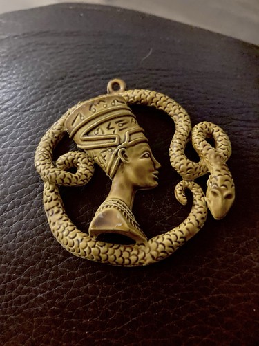 Queen Nefertiti Egyptian revival snake pendant - Picture 2 of 5