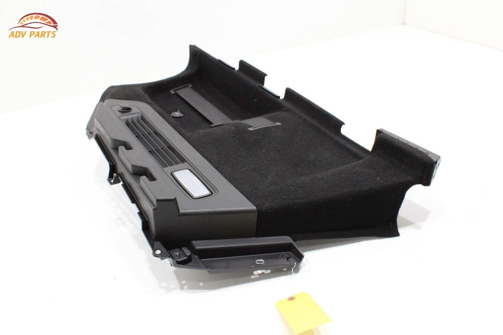 2017-20 MASERATI LEVANTE TRUNK RIGHT PASSENGER SIDE QUARTER TRIM COVER PANEL OEM