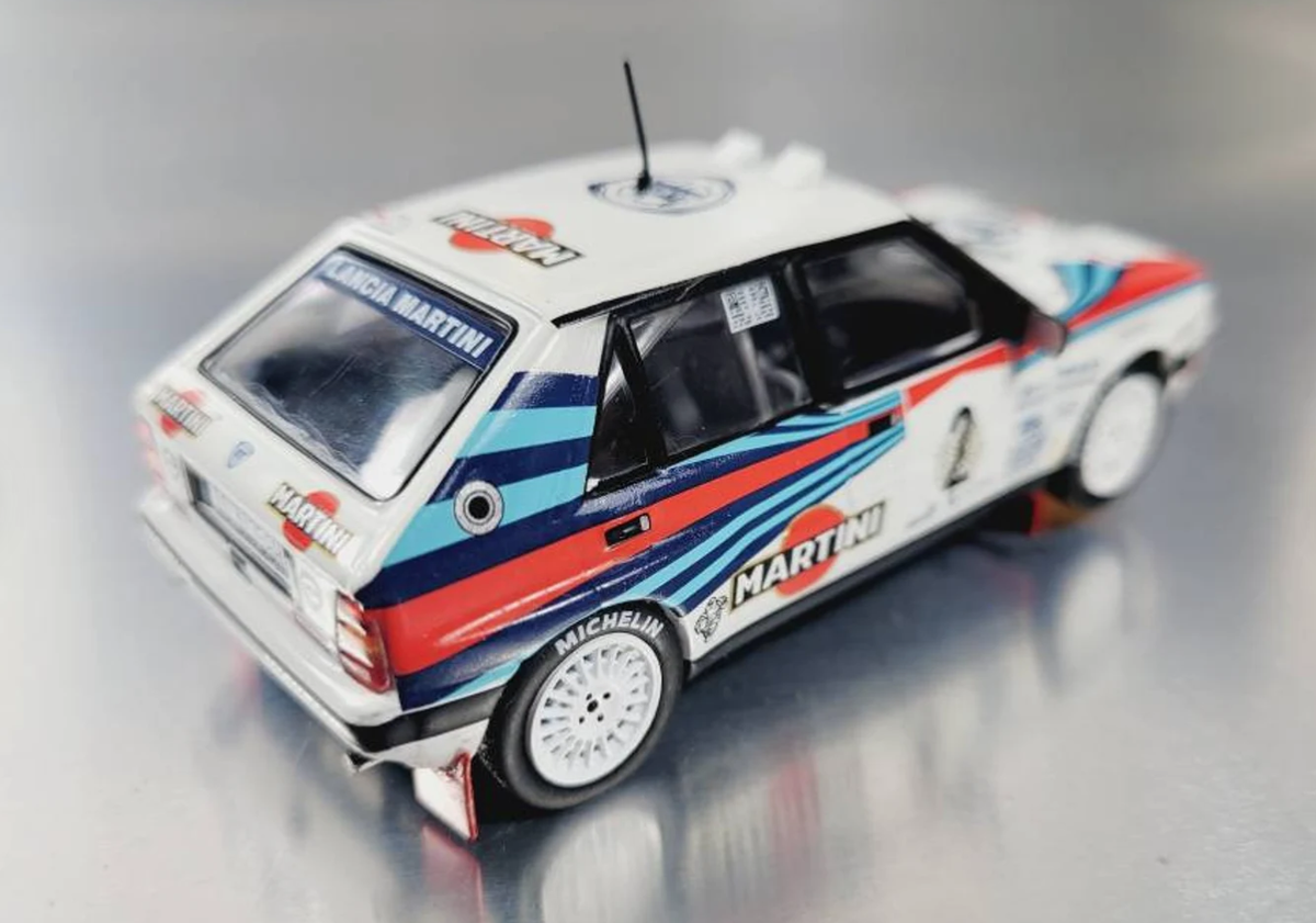 Diecast model cars Lancia Delta 1/43 Spark HF Integrale 16V No.1 Fina Rallye WM Tour de Corse 1991
