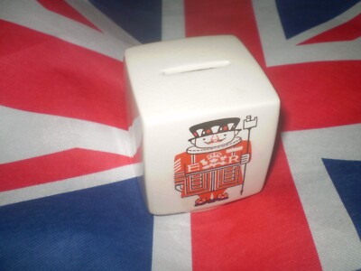60er Jahre Retro Swinging London Carnaby St Keramik Würfel Spardose Beefeater Tower