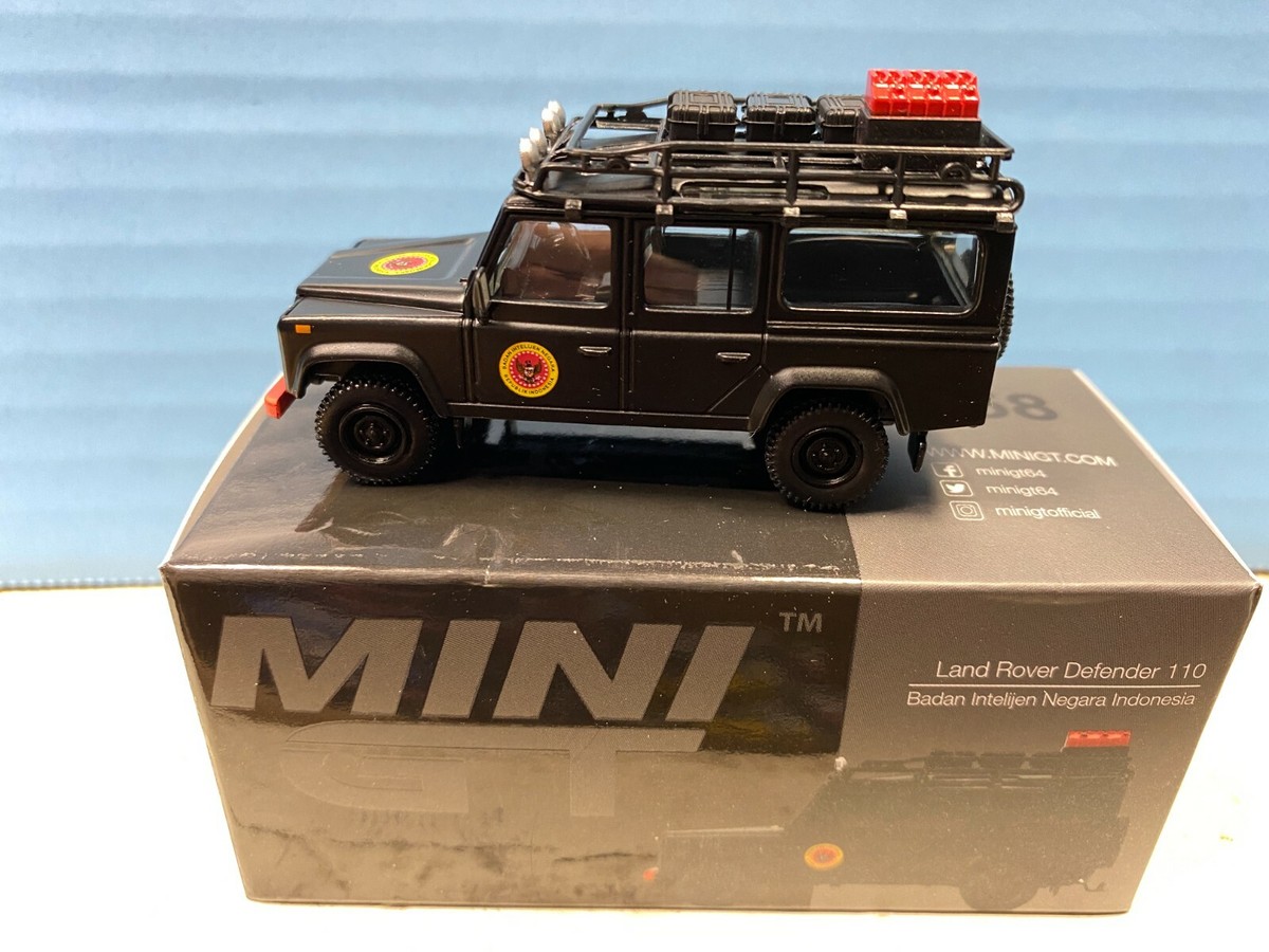 1/64 MINI GT LAND ROVER DEFENDER 110 BADAN INTELIJEN NEGARA