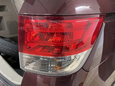 Used Right Tail Light Assembly fits: 2016 Honda Odyssey quarter panel mounted Ri