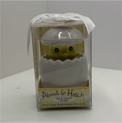 About to Hatch Ceramic Salt & Pepper Shaker Egg Chick Design Yellow White