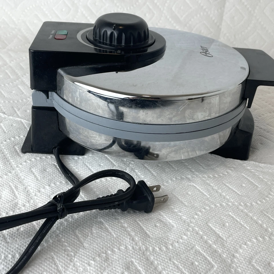 Gofrera belga Oster titanio infundido Dura cerámica cromo CKSTWF1502-ECO Foto 4 de 4