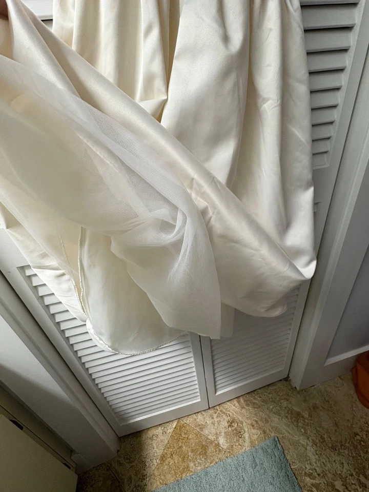 女童花式礼服。 假日/花朵女孩/交流。 10 — 第 3/4 张图片