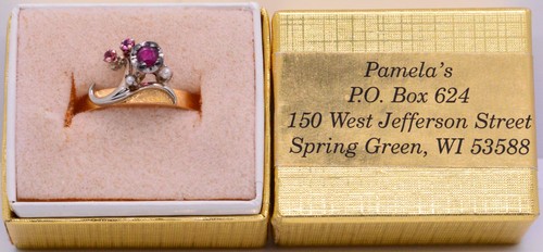 18kt GOLD JABEL WOMEN'S RING WITH RUBIES AND SEED PEARLS, 5 GRAMS, SIZE 8.5