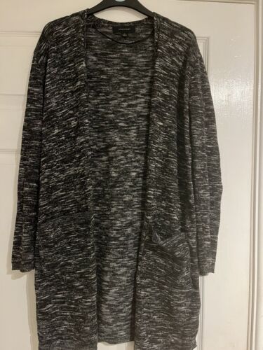 Ladies Edge To Edge longline cardigan. Size small. 6-8. Length 34 inches . - Picture 1 of 4