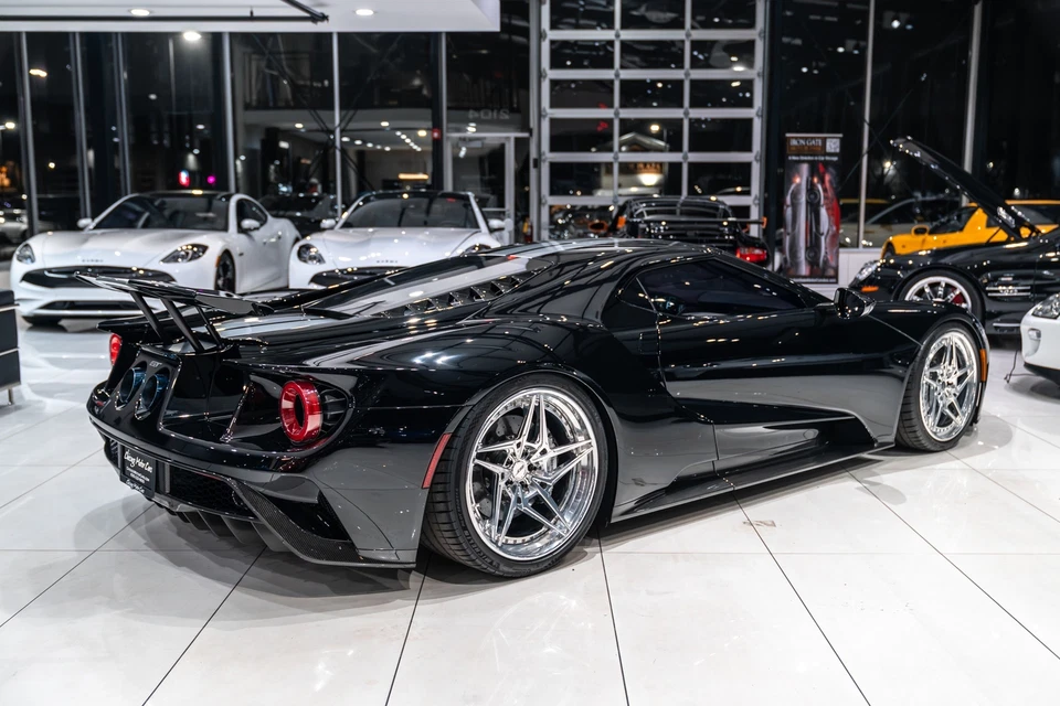 2018 Ford Ford GT Coupe ONLY 1k Miles! Ext. Carbon Pkg! ANRKY Wheels - Image 4 of 4