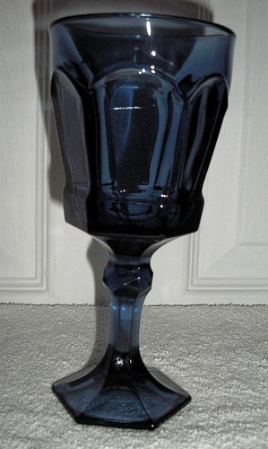 fostoria footed water goblet navy pattern # 2977 mint condition