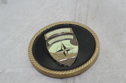 NATO Resolute Support KAF OFC/RS Challenge Coin - Picture 4 of 5
