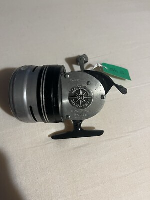 Fishing VINTAGE SHAKESPEARE 1788 HEAVY DUTY SPINCASTING REEL NO