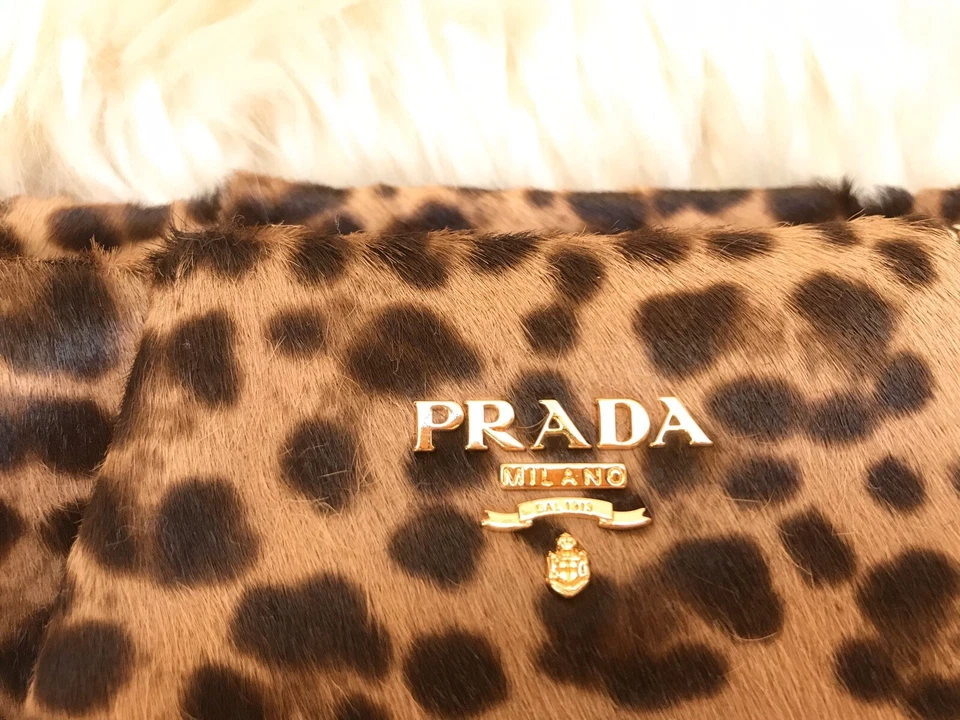 PRADAプラダCAVALLINO STAMP カバリーノスタンプ MIELE