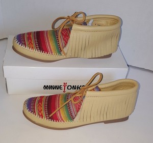 minnetonka deerskin moccasins
