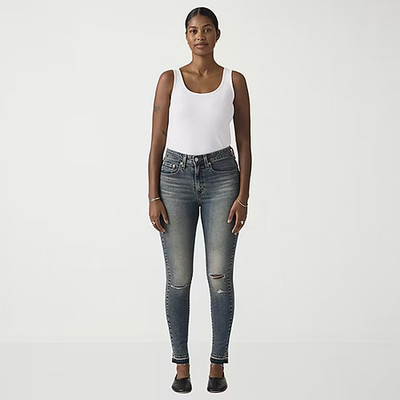 NEW Womens Levis 721 High Rise Skinny Jeans, Medium Blue,  Distressed, 26x30