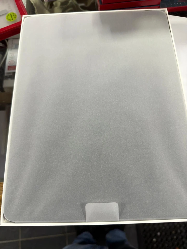 Apple iPad Air M2 13" inch 128GB  - WIFI  - Space Gray - Image 3 of 4