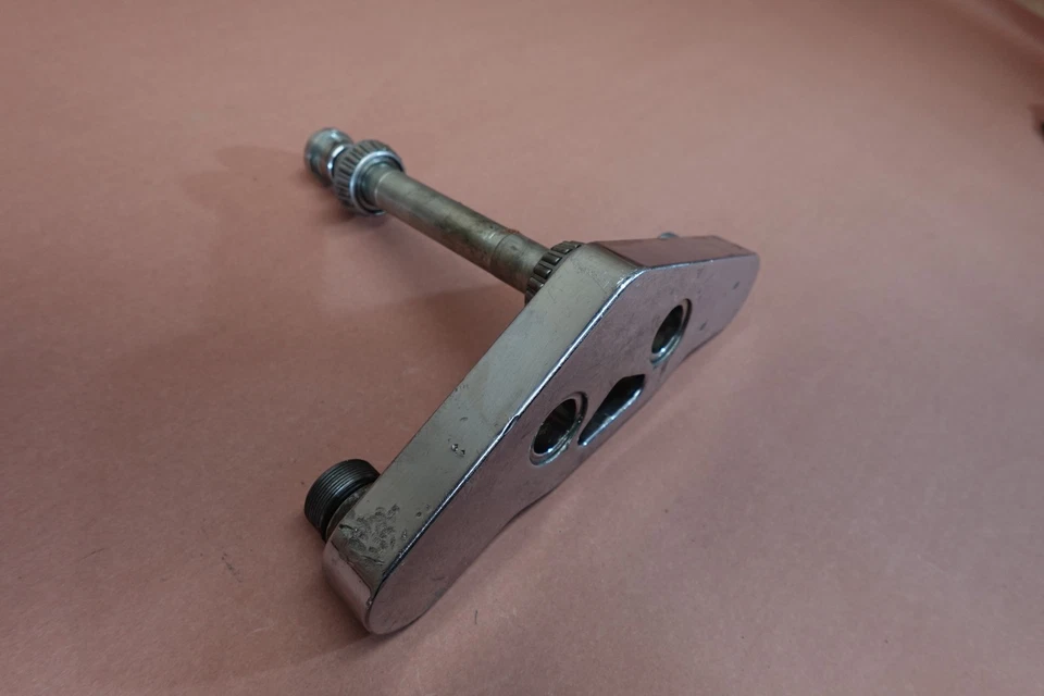 Harley-Davidson Road King 2007-2011 FLHR triple árbol abrazadera inferior vástago Foto 3 de 4