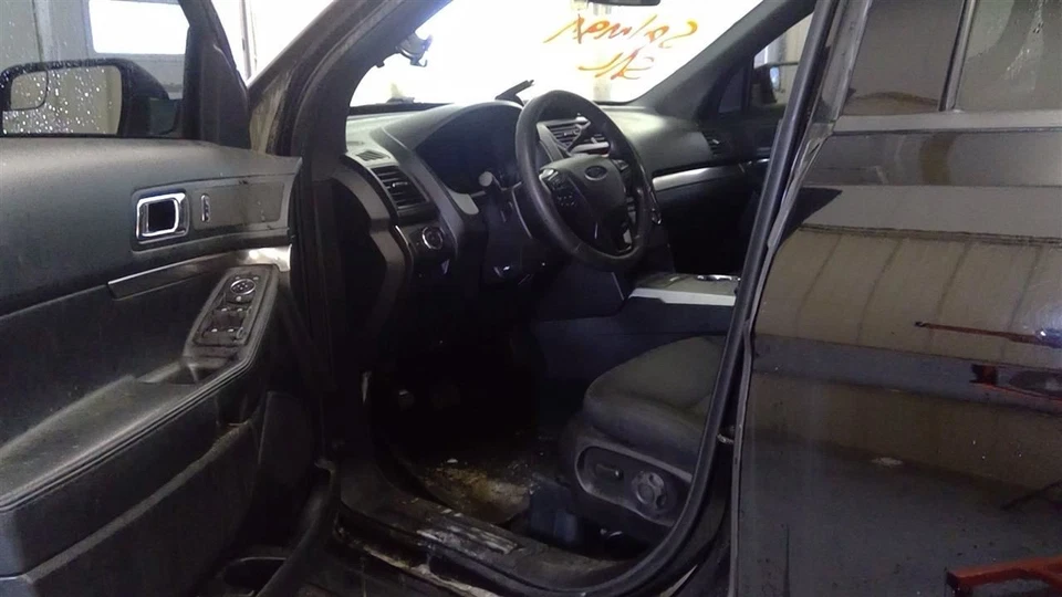 Ford Explorer 2017 3.7L Transfer Case DB5Z7251C 6355 Foto 3 de 4