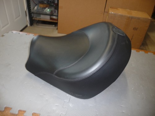 Triumph Rocket III OEM Touring Long Haul Accessory solo bucket seat excellent