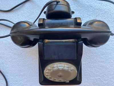 altes französisches Telefon mit Wählscheibe - Bild 1 von 4