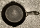 Vintage 8.5” Cast Iron Wagner Ware Sidney O No.6 Skillet 1056U Double Spout