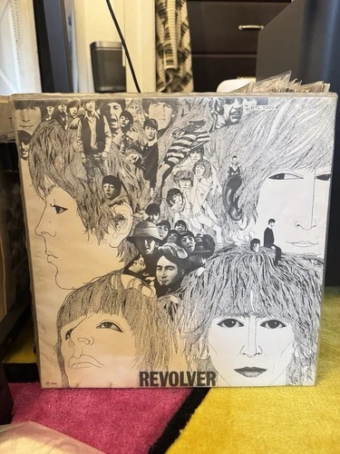 Bundle Lot For Beatles Revolver & Beatles Sgt Peppers