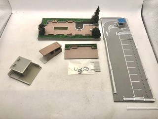 Kato Buildings / Layout Accessories….Car Park Public Garden Area etc N Gauge