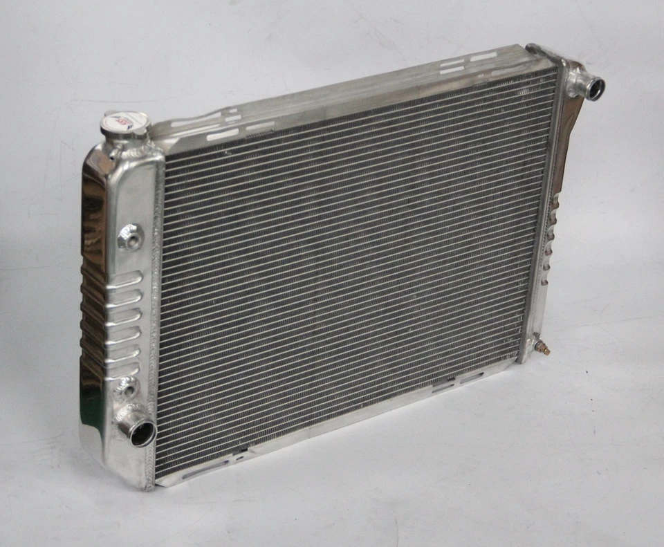 KKS546 3 Row Aluminum Radiator Fit 1978 1979 Ford Mustang Fairmont L4 L6 V8 - Image 3 of 4