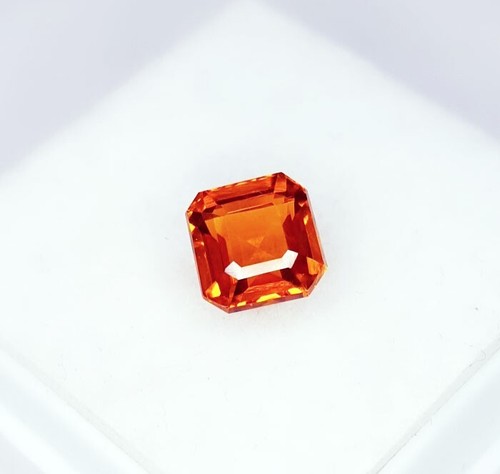Gema suelta de zafiro naranja natural certificada de 1,57 quilates de corte cuadrado sin calefacción - Imagen 4 de 12